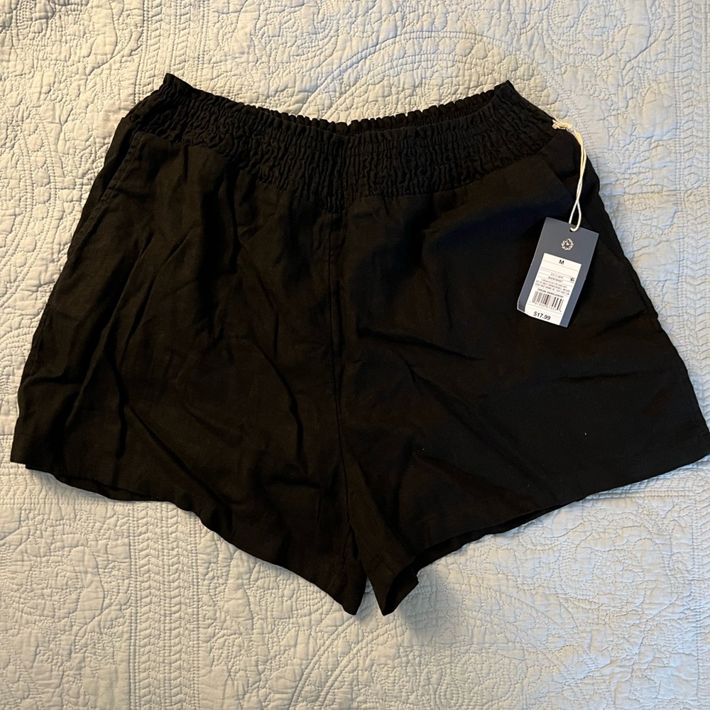 NWT Black Linen Blend Pull on Shorts